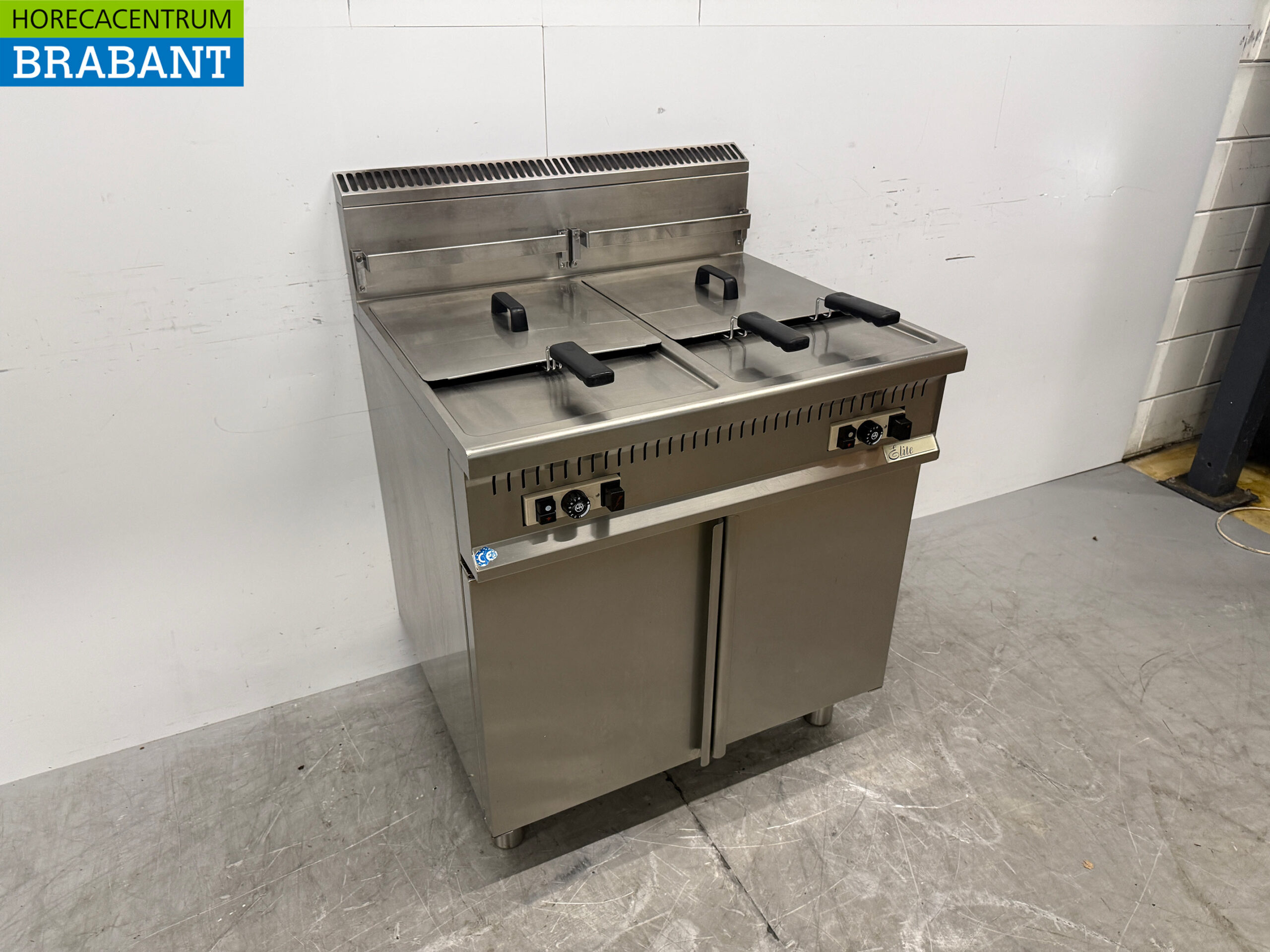 Elite Doppel-Fritteuse aus Edelstahl 2 x 15 Liter GAS Catering – Bild 3