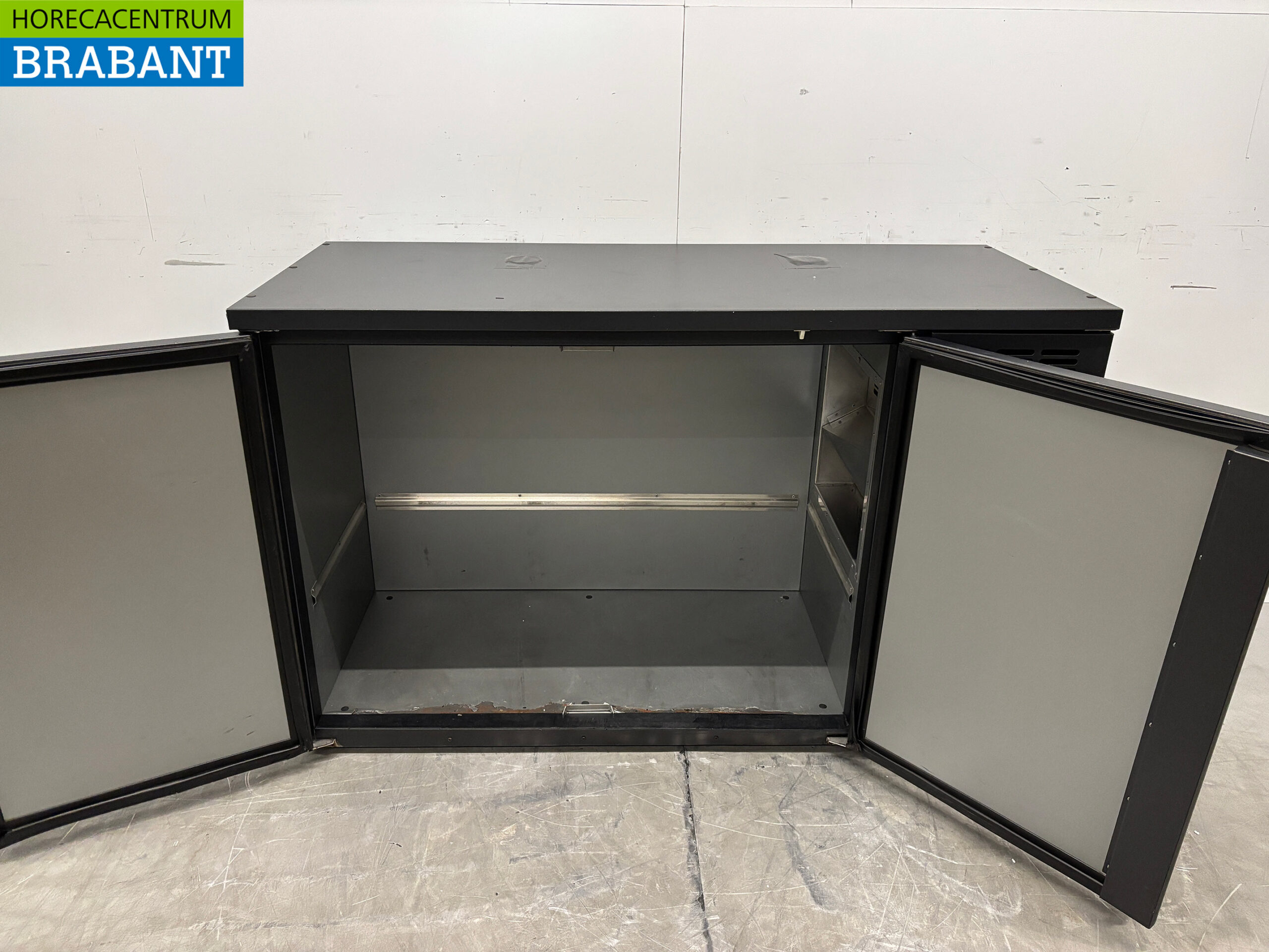 Serrco Fasskühler für 8 Fässer à 20 Liter, 135 cm, 230 V, Gastronomie – Bild 4