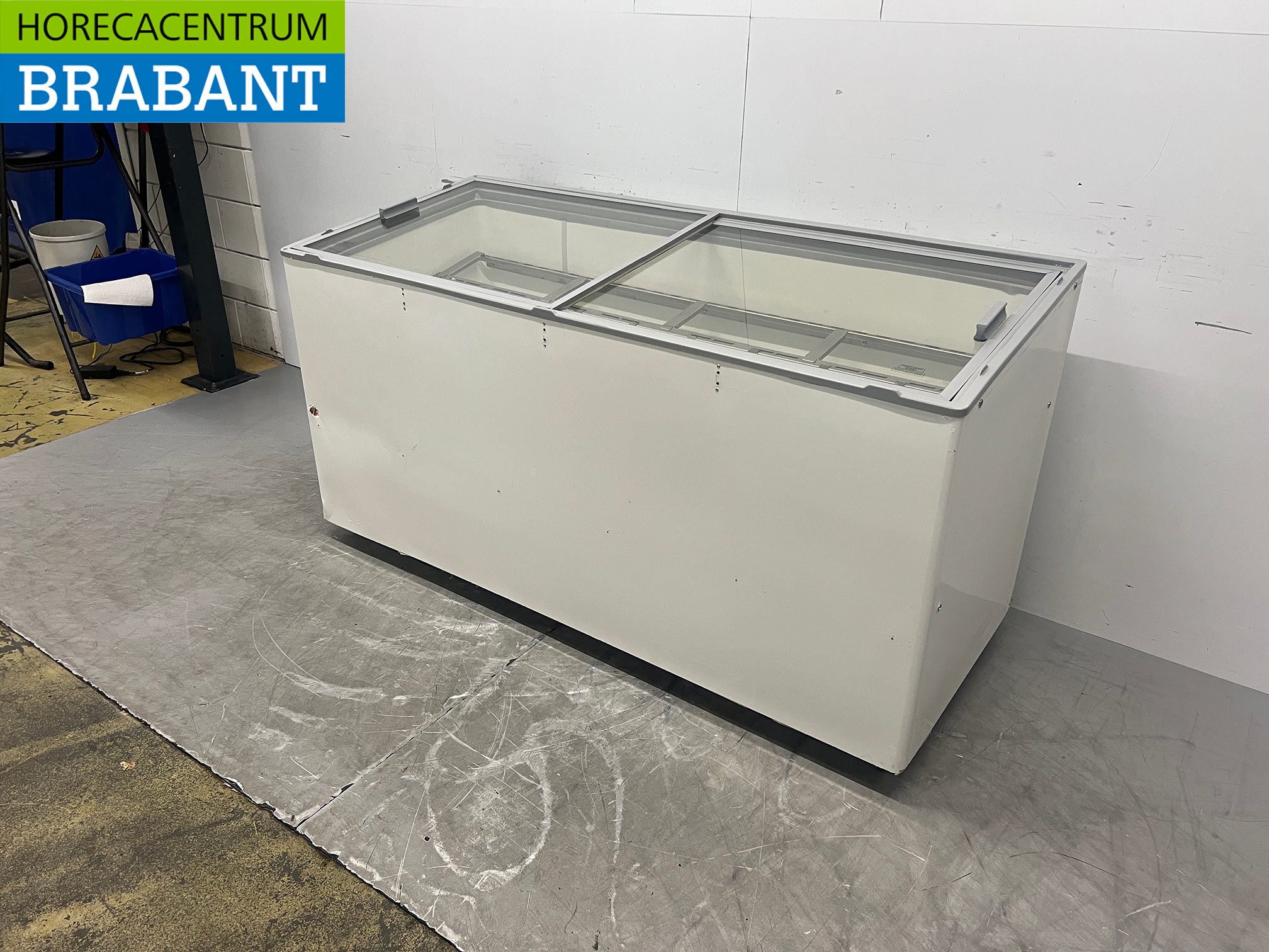 Mobile Combisteel Cuba Scoop Eiscreme Vitrine 13 Fächer 230V Horeca – Bild 2