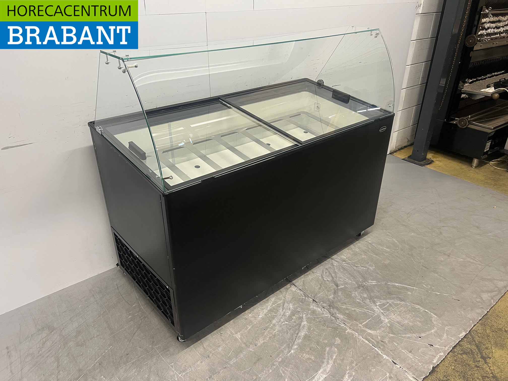 Mobile Combisteel Teneriffa Schaufel-Eisvitrine 10 Fächer 230V Horeca – Bild 3