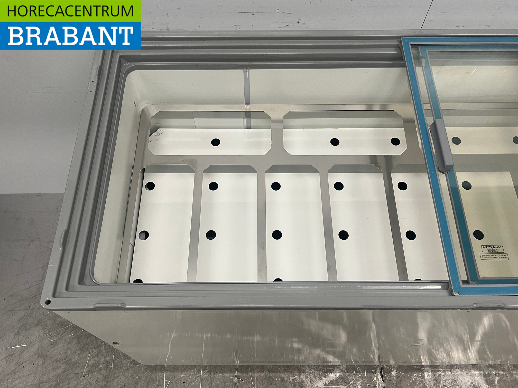 Mobile Combisteel Cuba Scoop Eiscreme Vitrine 13 Fächer 230V Horeca – Bild 4