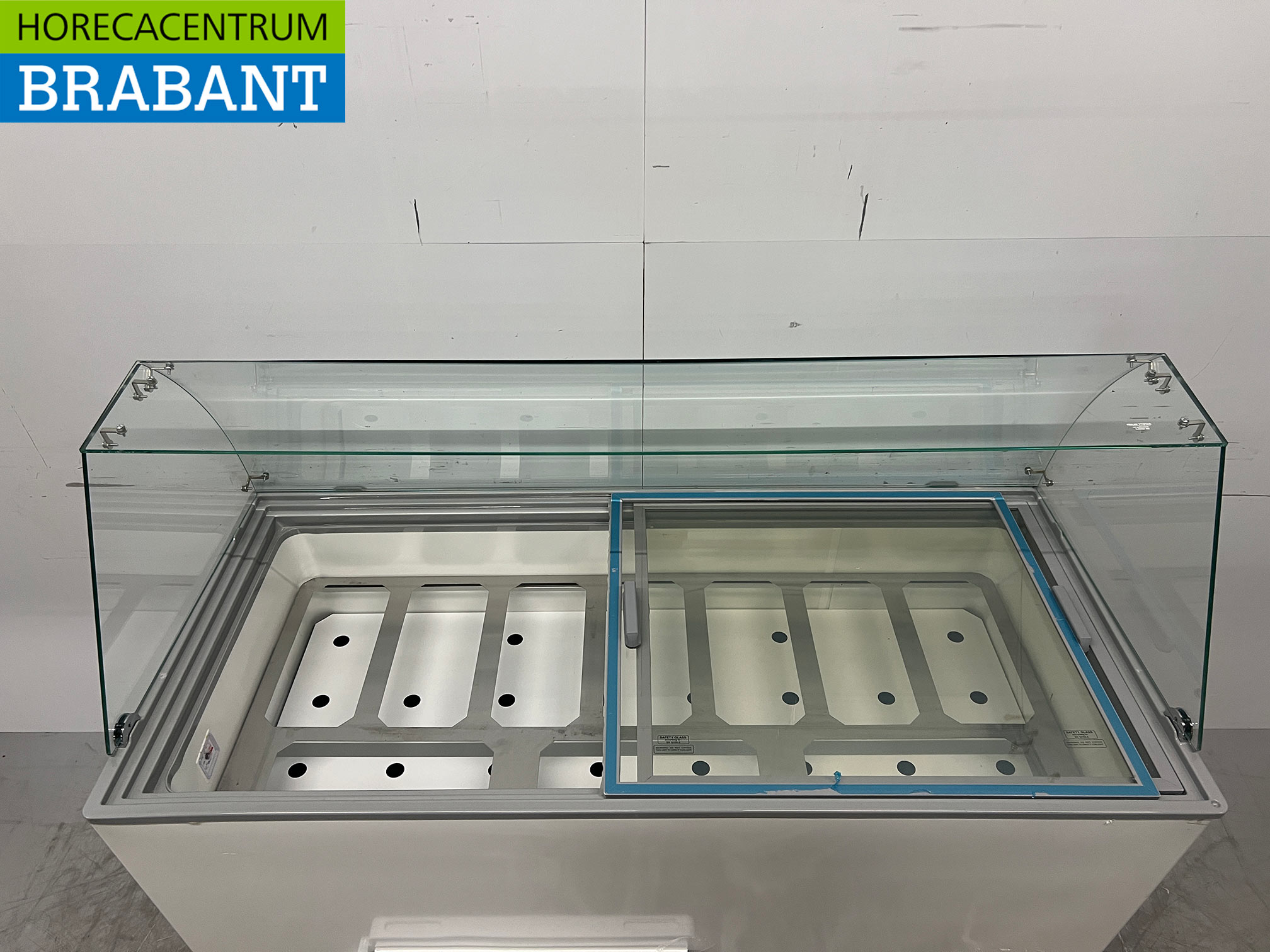 Mobile Combisteel Teneriffa Schaufel-Eisvitrine 10 Fächer 230V Horeca – Bild 5