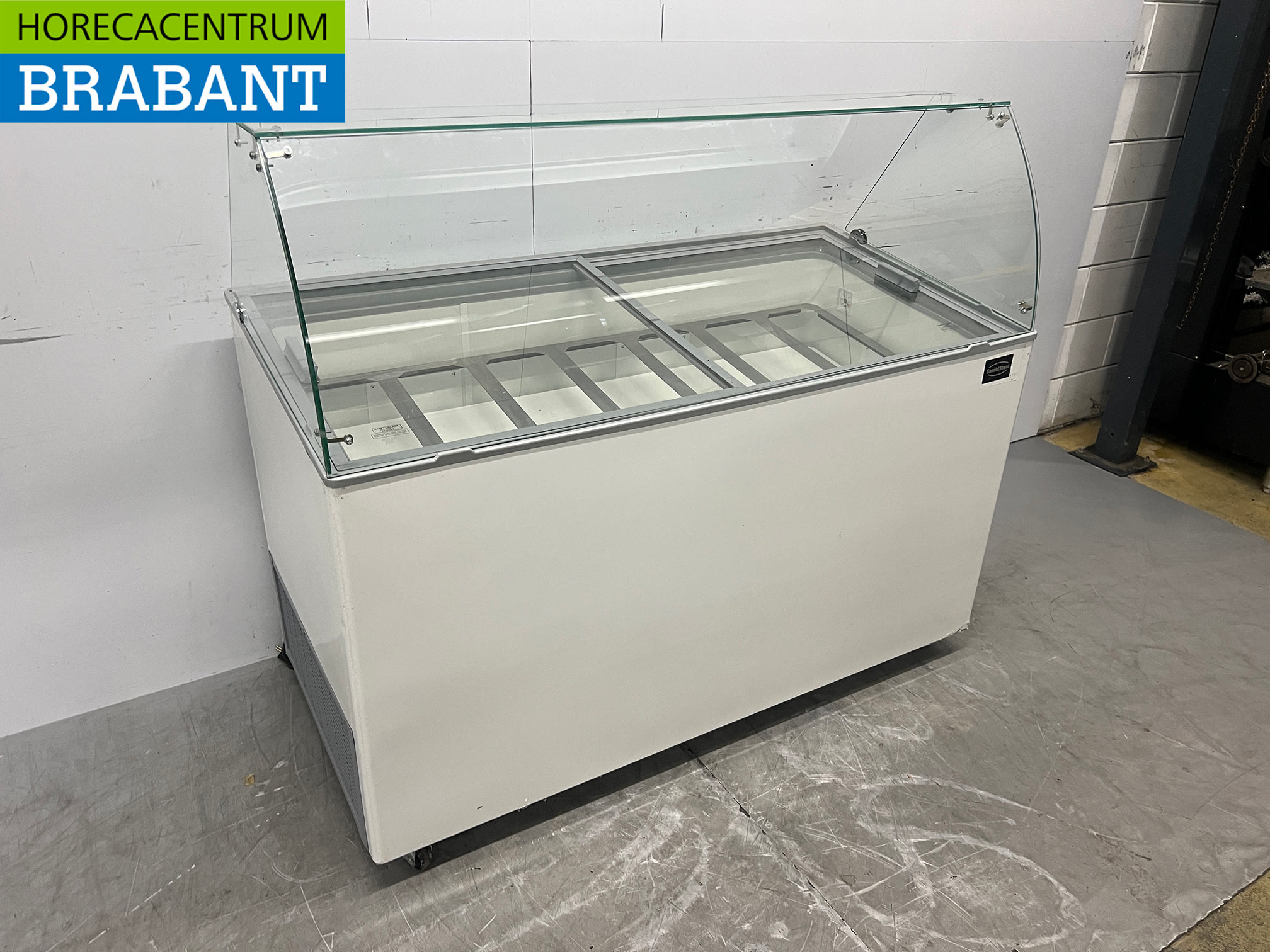 Mobile Combisteel Teneriffa Schaufel-Eisvitrine 10 Fächer 230V Horeca – Bild 3