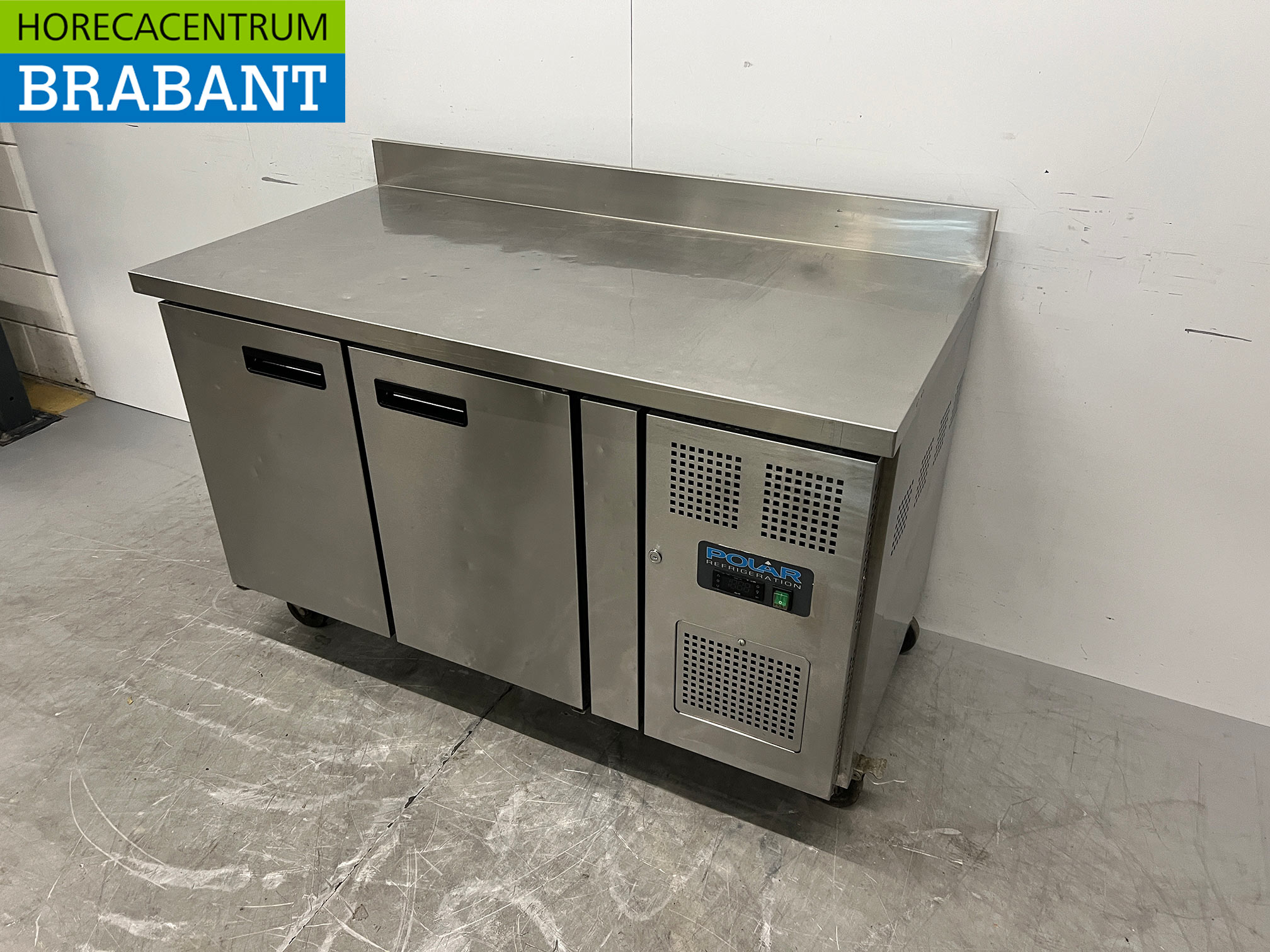Edelstahl-Gefriertisch „Polar“ auf Rollen, 136 cm, 230 V, Gastronomie – Bild 2