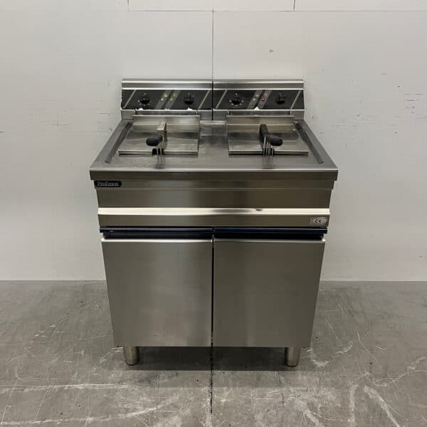 Edelstahl-Fritteuse „Profinox“ mit zwei Frittierbehältern, je 12 Liter, 2 x 400 V, für die Gastronomie