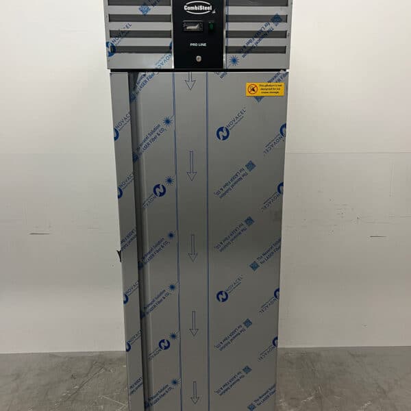 Edelstahl-Kombikühl- und -gefriergerät „Combisteel“, 650 Liter, 230 V, Gastronomie