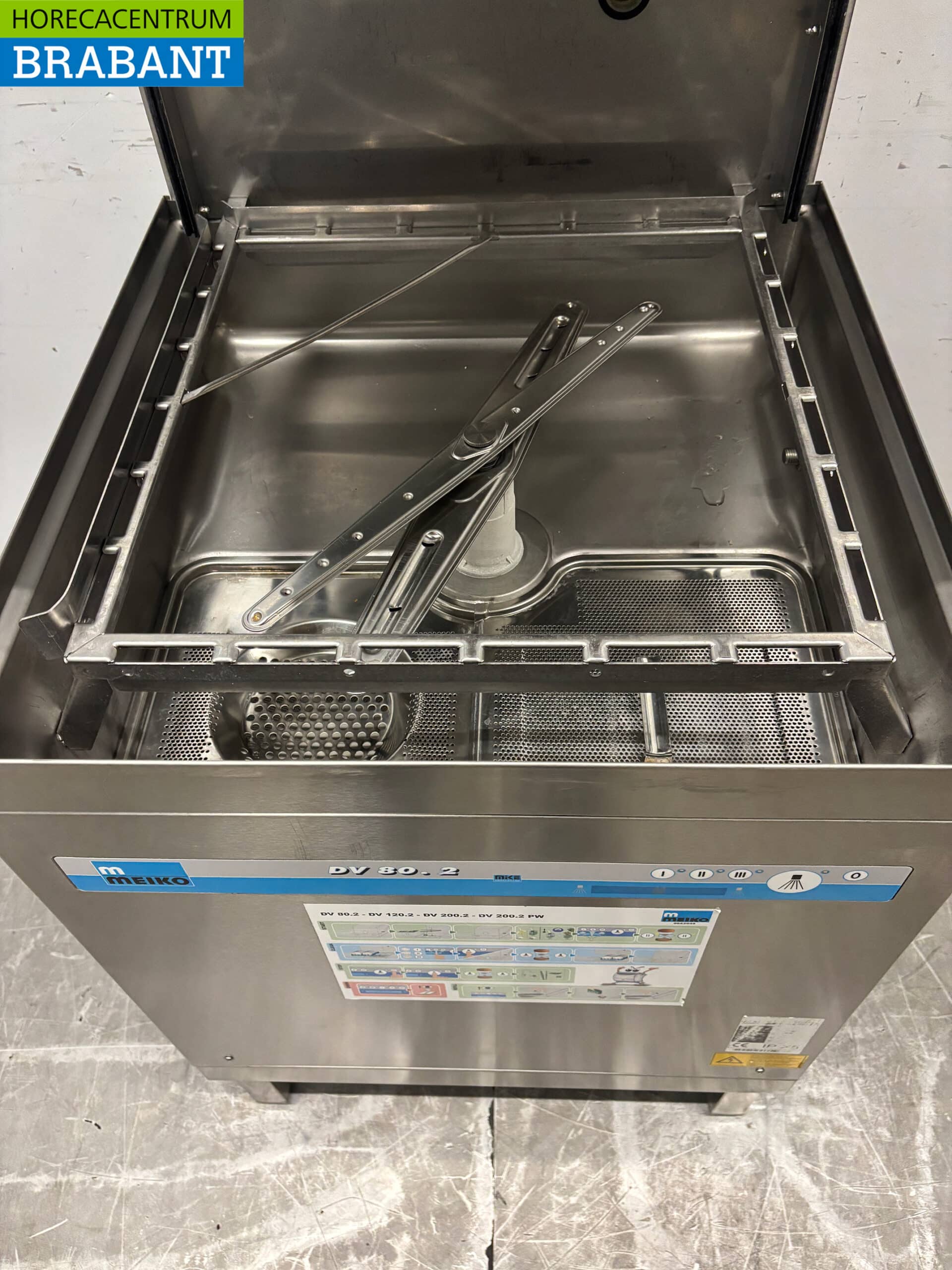 Edelstahl Meiko Durchschubspülmaschine mit Ablaufpumpe 400V Horeca – Bild 5
