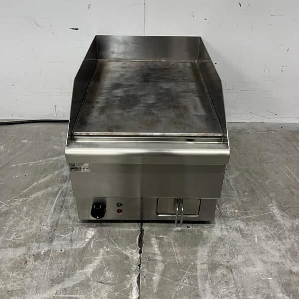 Edelstahl-Backblech „Mareno“ (glatt) 40 cm, 400 V, Gastronomie
