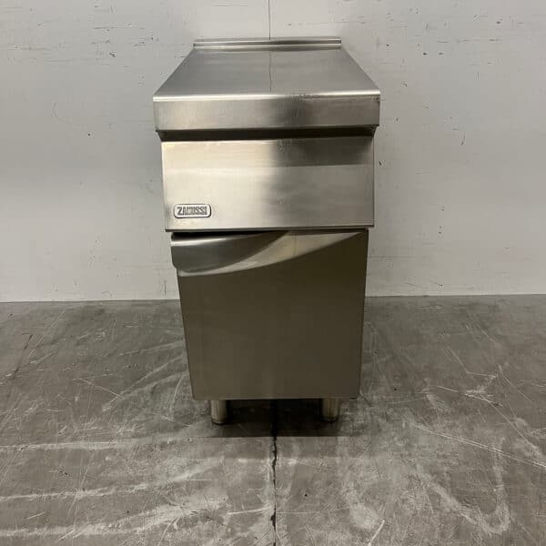 Zanussi Arbeitseinheit aus Edelstahl Neutrale Blende 40 cm Horeca