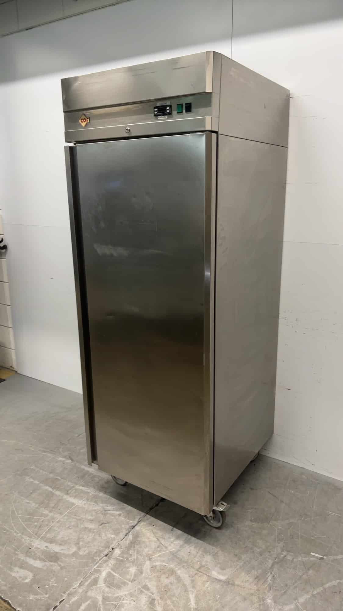 Edelstahl-Kühlschrank COR GN 650VP, 460 Liter, 230 V, Gastronomie