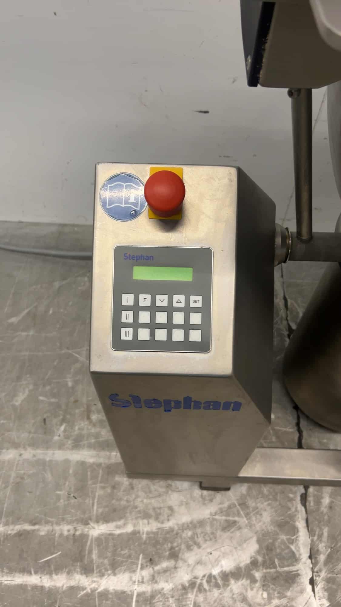 Edelstahl Stephan UM 44 Universal-Schneidemaschine, 45 Liter, 400 V, 80 x 53 x 108 cm, Gastronomie