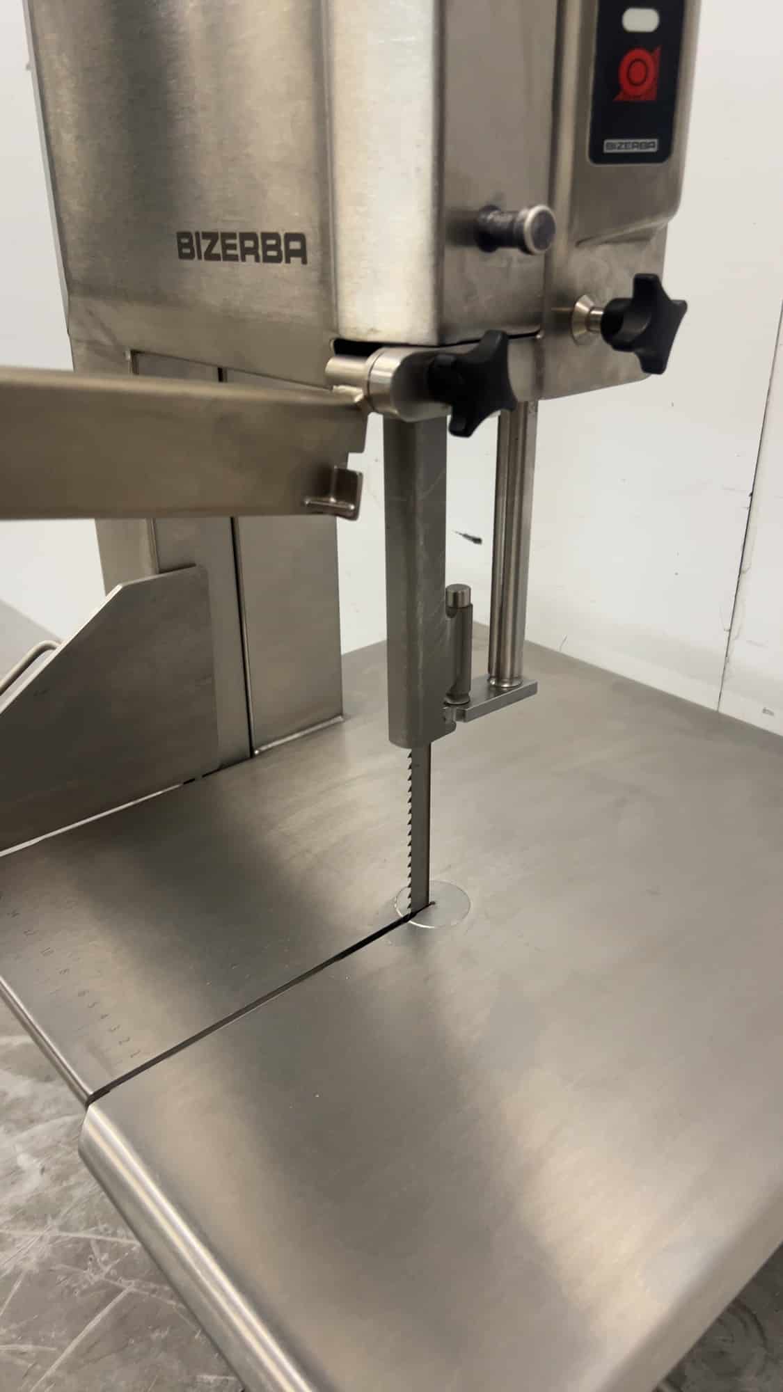 RVS Bizerba FK23 Lintzaag Beenderzaag 400V Horeca Slagerij