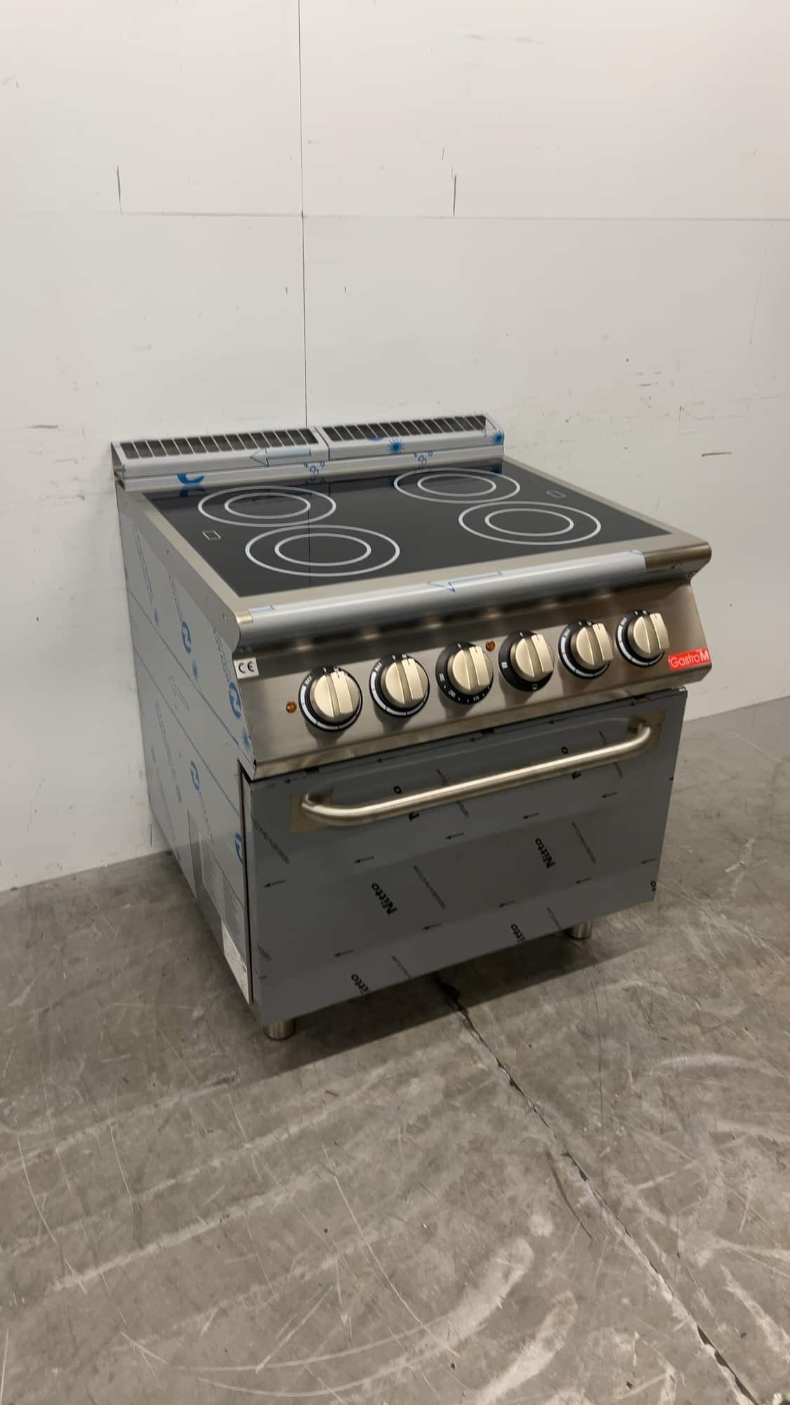 Edelstahl-Gastro-Herd GM70/80 CFVE mit Backofen, 15,2 kW, 400 V, für die Gastronomie