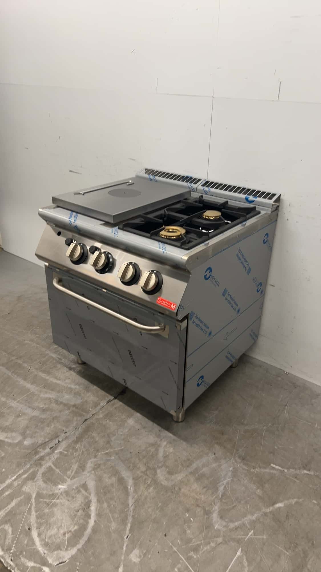 Edelstahl-Gastronomieherd „Gastro M TPPCFGB“ mit Kochfeld und Backofen, 23,2 kW, GAS, Gastronomie